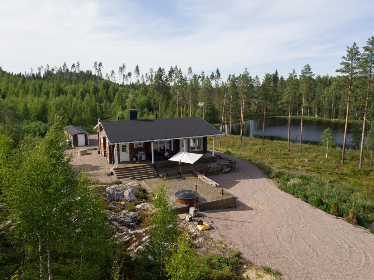 Luxury Villa Rahavaara Йоэнсуу Экстерьер фото